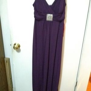Burgundy/purple dress